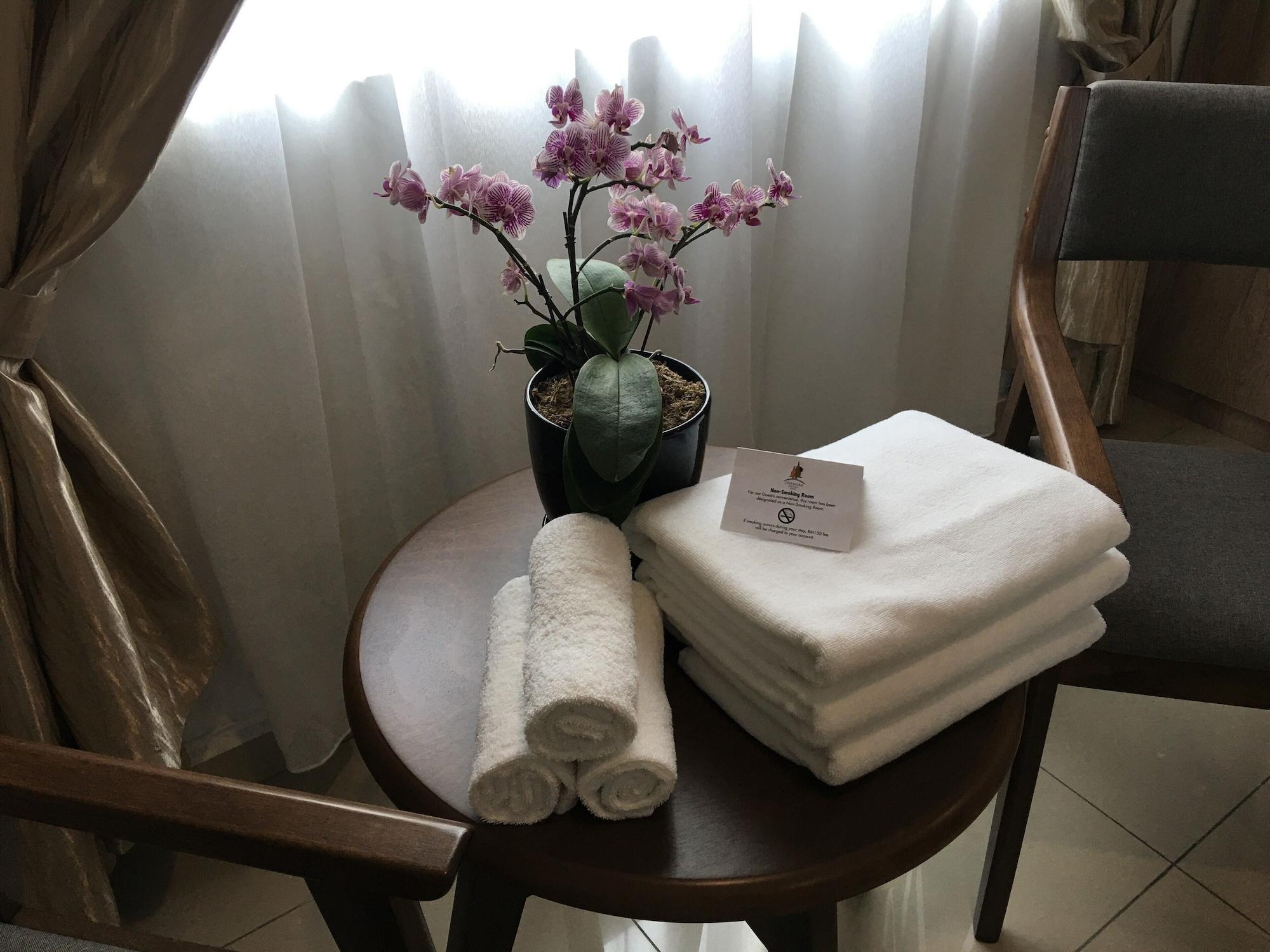 Chemara Boutique Hotel Miri Eksteriør bilde